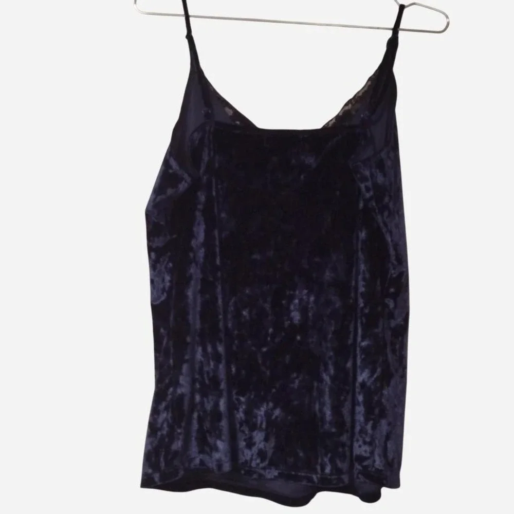 Large socialite crushed velvet black tank cami with black lace trim - Picture 3 of 3